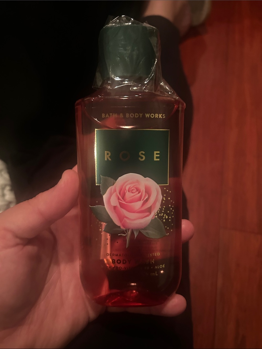 Bath & Body Works Rose Scented Body Wash - Pink